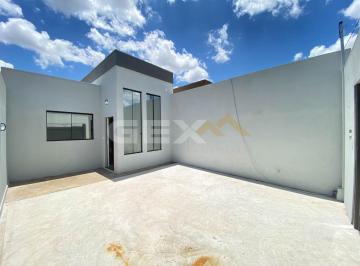 Casa · 80m² · 3 Quartos · 2 Vagas · Casa 03 Quartos à Venda no Bairro Nova Holanda em Divinópolis MG.