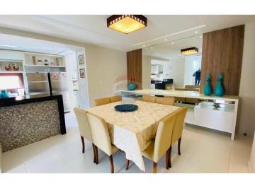 Casa · 240m² · 5 Quartos · 1 Vaga · Casa Luxuosa em Cotovelo - Alugue e Viva Bem!