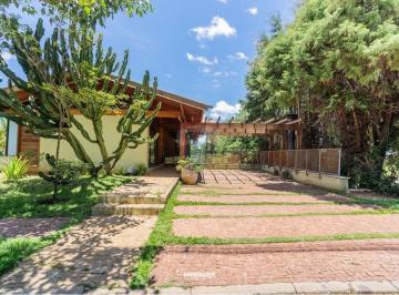 Casa · 327m² · 3 Quartos · 4 Vagas · RE/MAX CASANOVA - VENDE - CASA - SAN CONRADO - 3 QUARTOS - 1 SUÍTE  - 630 M² TERRENO - CHURRASQUEIRA
