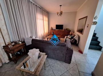 Casa · 216m² · 3 Quartos · 4 Vagas · Sobrado em Santa Terezinha, São Bernardo do Campo/SP de 216m² 3 quartos à venda por R$ 800.000,00