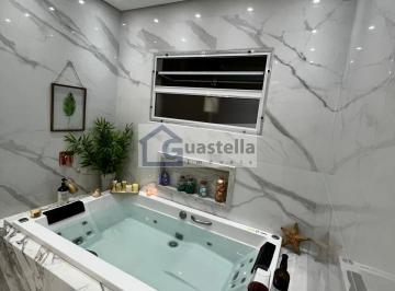 Casa · 257m² · 2 Quartos · 6 Vagas · Casa Térrea à Venda em Assunção, SBC: 2 Dorms, 257m², R$1,88Mi