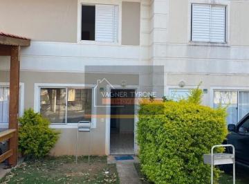 Casa · 58m² · 2 Quartos · 1 Vaga · Sobrado em Jardim Ísis, Cotia/SP de 58m² 2 quartos para locação R$ 2.700,00/mes
