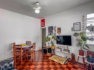 Apartamento de 3 quartos, Rio de Janeiro · Departamento com 3 quartos e 90 m² à venda em Laranjeiras