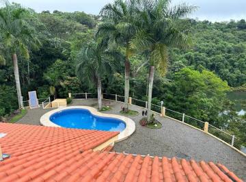 Casa de 5 quartos, Jacareí · Chácara de 4700m² “pé na água” com 2 casas no Recanto dos Pássaros em Jacareí