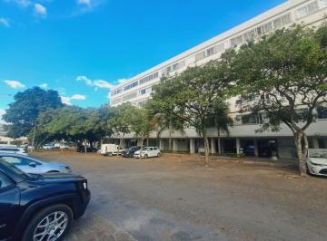 Casa de 3 quartos, Brasília · Asa norte 3 Quartos (1 Suíte) - C/ Elevador - SHCGN 710 Contato 61999573046