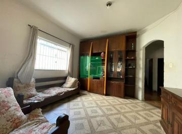 Foto 06 · Linda Casa à Venda em Betim-MG, Bairro Espírito Santo: 4 quartos, 2 salas, 2 banheiros, 2 vagas, 200