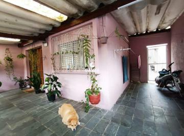 Casa · 239m² · 2 Quartos · 3 Vagas · Casa à venda no Vila Valença em São Vicente.