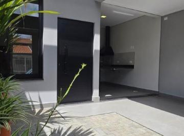 Casa · 140m² · 3 Quartos · 2 Vagas · Casa à venda com 3 quartos (1 suíte) e 2 vagas no Centro em Americana 