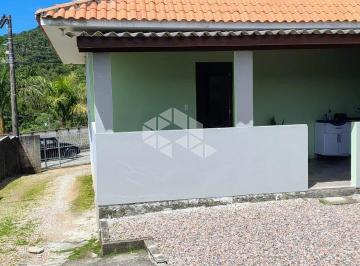 Casa · 360m² · 2 Quartos · 2 Vagas · Casa com 2 quartos/dormitórios no bairro Tijuquinhas, em Biguaçu - SC