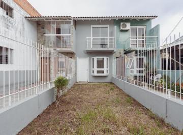 Casa · 67m² · 2 Quartos · 2 Vagas · Casa (sobrado), 2 dormitórios, pátio - Bairro Hípica