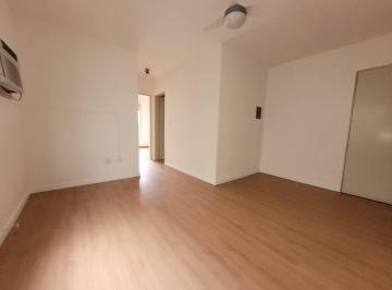 Apartamento · 63m² · 2 Quartos · 1 Vaga · Apartamento de frente 2 dormitórios e vaga coberta próximo do Hospital Conceição