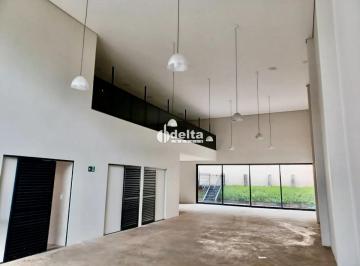 Comercial · 200m² · 3 Vagas · Loja disponível para locação no bairro Nossa Senhora Aparecida em Uberlândia-MG.