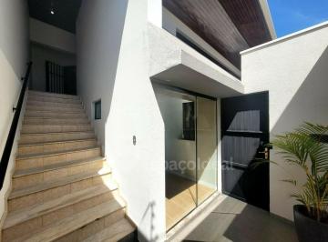 Casa · 550m² · 4 Quartos · 3 Vagas · Excelente casa à venda em Jaú, em ótima localização