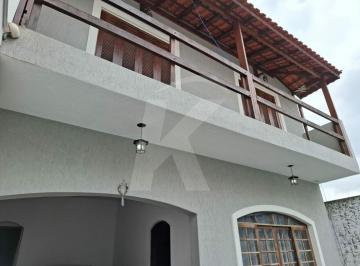 Casa · 300m² · 5 Quartos · 2 Vagas · Sobrado de  300 mts², 3 andares, 5 dormitórios, 2 vagas,  na Parada Inglesa