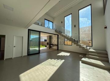 Casa · 451m² · 3 Quartos · 4 Vagas · Oportunidade - Casa Sobrado - Condomínio Vivant Urbanova - 3 Dormitórios - 317,60m².