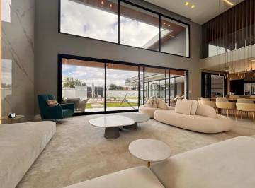 Casa · 1200m² · 5 Quartos · 4 Vagas · Oportunidade - Casa em Condomínio - Chácara Serimbura - Urbanova - 5 Dormitórios - 700m².