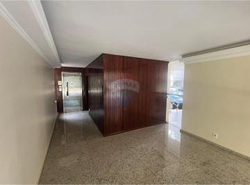 Apartamento · 92m² · 3 Quartos · 1 Vaga · APARTAMENTO ORIGINAL SQS 204 - 3 quartos - 1 vaga de garagem - ACEITA FINANCIMENTO E FGTS