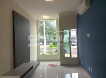 Casa · 118m² · 3 Quartos · 2 Vagas · Casa em condomínio fechado, com excelente localização.