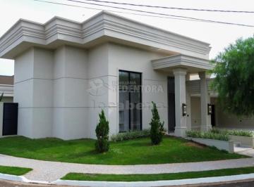Casa · 310m² · 4 Quartos · 4 Vagas · Casa Condomínio em Mirassol