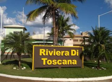 Casa · 485m² · 3 Quartos · 5 Vagas · Condomínio Riviera Di Toscana - Casa mobiliada em rancho com 03 quartos e piscina.