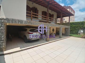 Casa · 298m² · 3 Quartos · 6 Vagas · Casa com 3 Quartos e 4 banheiros à Venda, 298 m² por R$ 1.150.000