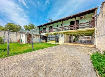 Casa · 311m² · 5 Quartos · 4 Vagas · Casa com 5 Quartos na Velha