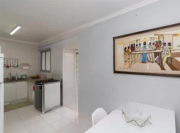 Apartamento · 150m² · 4 Quartos · 2 Vagas · Apartamento no Campo Belo, 150m², 4 Dormitórios.