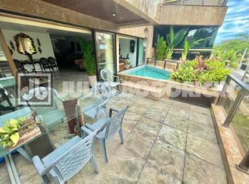Apartamento · 176m² · 3 Quartos · 3 Vagas · Recreio do Bandeirantes, a uma quadra da praia, Varandão com piscina, salão, suí