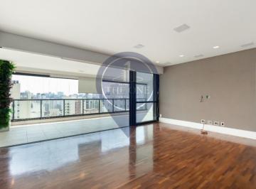 Foto 01 · Venda de Apartamento de Luxo com 3 Quartos e 3 Suítes na Vila Uberabinha, São Paulo-SP: 184 m², 2 Sa