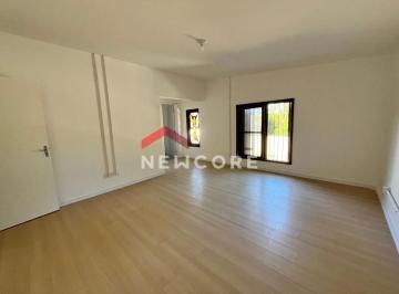 Casa · 410m² · 4 Quartos · 4 Vagas · Casa em Rua Agueda - Recanto de Portugal - Pelotas/RS