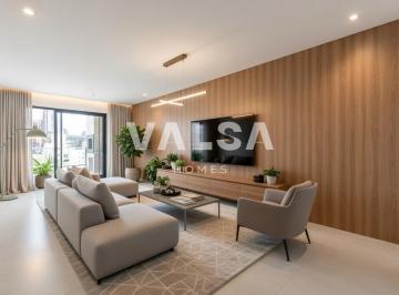 1 · Apartamento com 108.45 m², 3 quartos sendo 1 suíte à venda no bairro Água Verde.