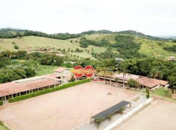 1d6da89c9e9d559afc1457398990ed90b0f5a343 · Haras Rural / Atibaia
