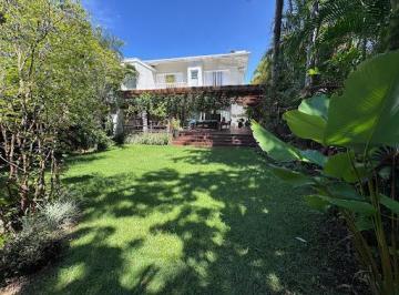 4fb56e8e0e12f526abb2637cfb21cf1806030f31 · Casa com 4 dormitórios à venda, 335 m² por R$ 4.700.000,00 - Praia de Juquehy - São Sebastião/SP