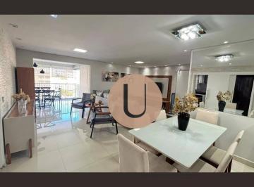 c64ced01a8f062149fd10fd200e4bf53cd466e83 · Apartamento no Edifício Weekend