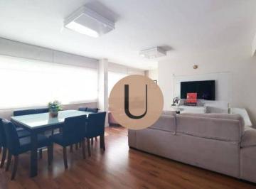 4c61731e6dd7bd3996435c7fde5b78abc4ea85c5 · Conforto e Modernidade no Coração de Higienópolis: Apartamento Reformado com Cozinha Aberta e 2 Vaga