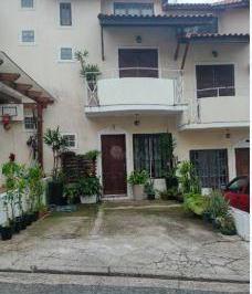 5f97b4a64b0d7c10717c84e2c0b47b2781ec46b0 · Sobrado em condomínio com 3 quartos sendo 1 suite, 2 vagas à venda, 82 m² por R$ 500.000 - Vila Jacu
