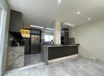Casa · 359m² · 3 Quartos · 3 Vagas · Sobrado com 3 quartos à venda em Samambaia - SP
