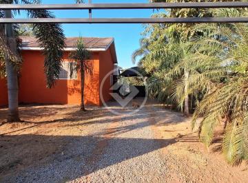 Casa · 118m² · 2 Quartos · 3 Vagas · Casa de duas suítes,  com quintal grande, piscina e pomar em Várzea Grande – a casa tem  118m² - 2 s