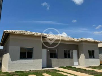 Casa · 65m² · 2 Quartos · 2 Vagas · Casa em condomínio fechado Origem do Sol com 65,47m2, 2 quartos, sendo 1 suite, banheiro, quintal.