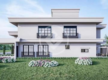 Casa · 250m² · 4 Quartos · 4 Vagas · Vende-se sobrado estilo neoclássico com 4 suítes R$2.490.000,00