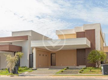 Casa · 140m² · 3 Quartos · 1 Vaga · Casa térrea no Primor das Torres