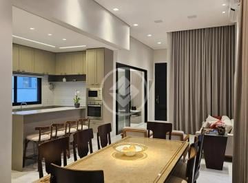 25a5f694-f2f6-4601-aaed-5b7d2ff56f2f.jpg · Casa térrea Neoclássico Essa residência térrea é sinônimo de conforto, sofisticação e funcionalidade