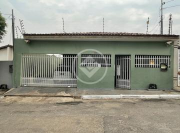 Casa · 200m² · 4 Quartos · 2 Vagas · #Vende-se ampla casa no cobiçado bairro Jardim Imperial com 04 quartos, sendo 01 suíte , espaço Gour