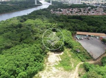 Terreno · 10m² · #Vende-se área residencial ou comercial com 10 hectares no Bairro Praeirinho , á margem esquerda do 