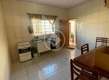 WhatsApp Image 2025-07-22 at 10.43.37.jpeg · Casa no Bairro Petrópolis | R$310.000,00 | 3 quartos • 2 suítes • 1 vaga | Petrópolis | Várzea Grand