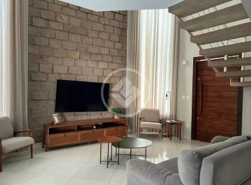 00a2e3d7-c8a2-4685-bfd9-259b5c40cb1a.jpeg · Vende -se sobrado Condomínio Belo Verde 4 quartos R$ 1.500.000,00.
