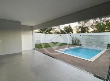 bb34c042-b930-47f2-b32a-60fa9a85adc6.jpg · linda casa, com 3 suítes, piscina, e muito bem localizada em Chapada dos Guimarães.