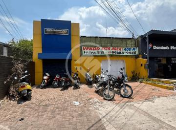 Comercial · 400m² · ÁREA CONSTRUÍDA NA ISAAC PÓVOAS PARA PONTO COMERCIAL - 400M² de área sendo 14m de frente