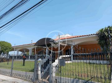 Casa · 1200m² · 4 Quartos · Casa comercial com 1.200m² de área construída com estacionamento  no Bairro Consil R$ 25.000,00.