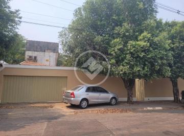 Casa · 500m² · 4 Quartos · 4 Vagas · Casa Mobiliada com Escritórios no Bairro Santa Cruz